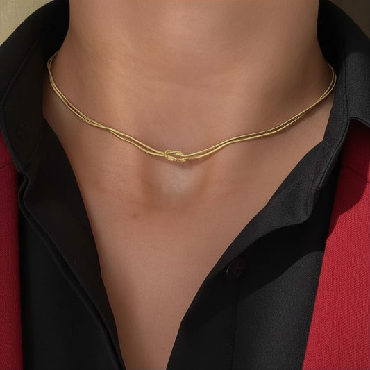 Knotted Snake Chain Necklace - Gold