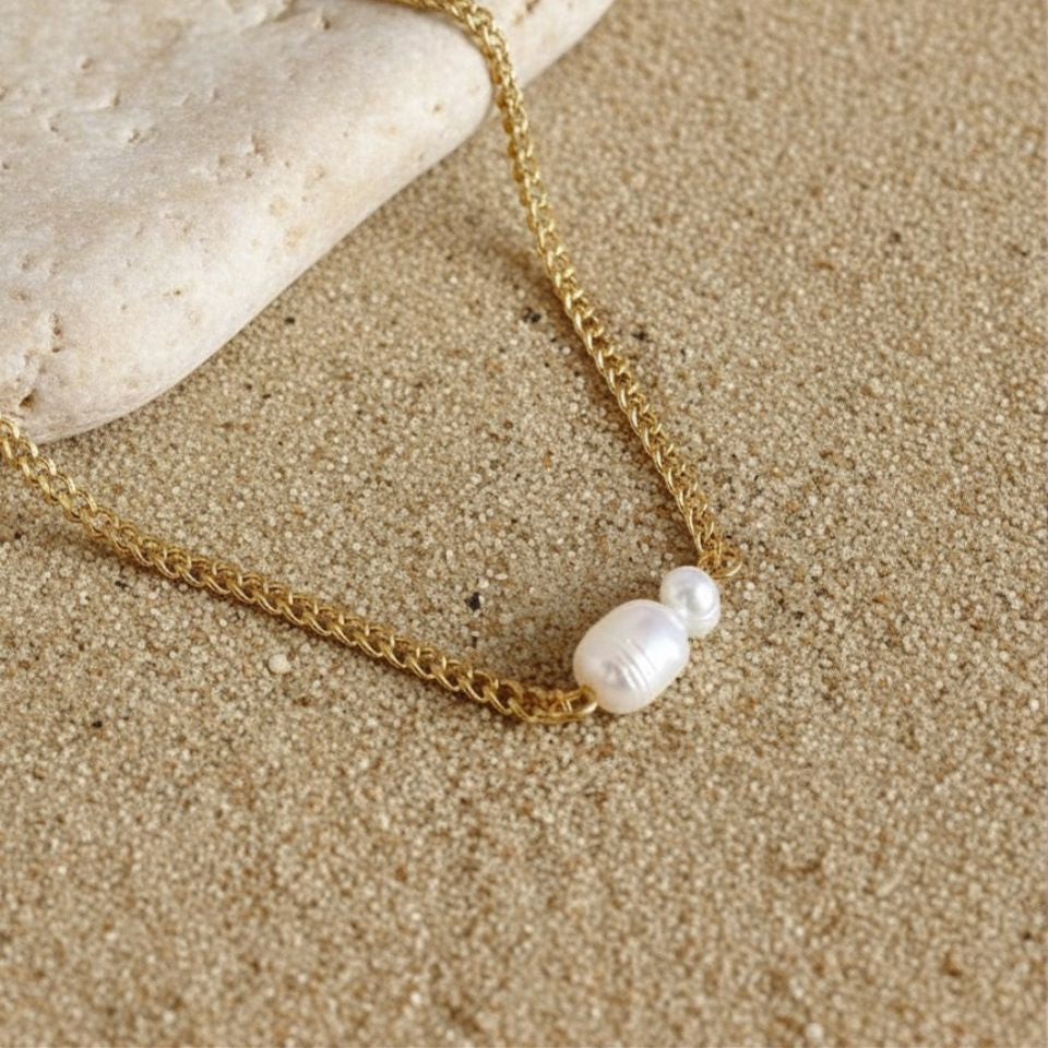 Freshwater Pearl Necklace - Gold