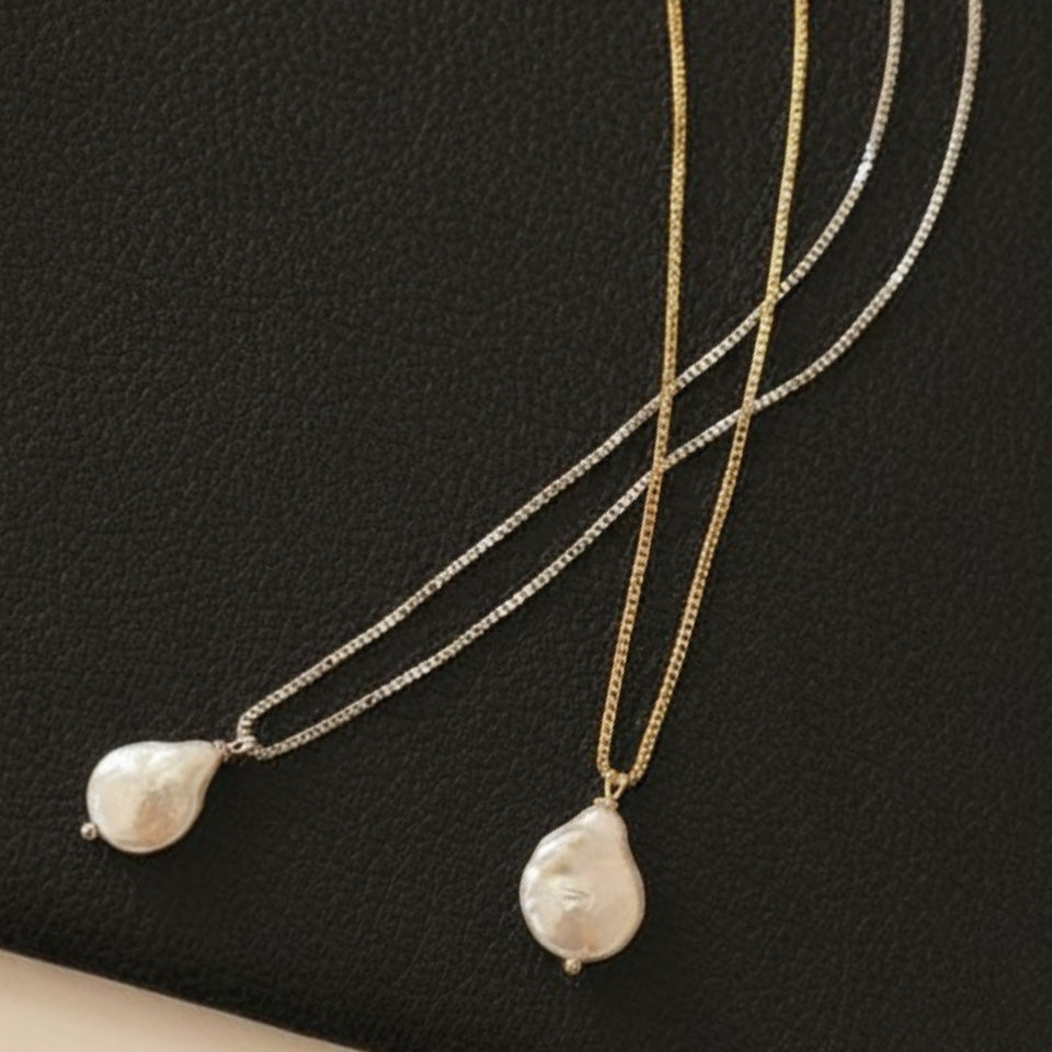 Freshwater Oval Pearl Necklace - Gold