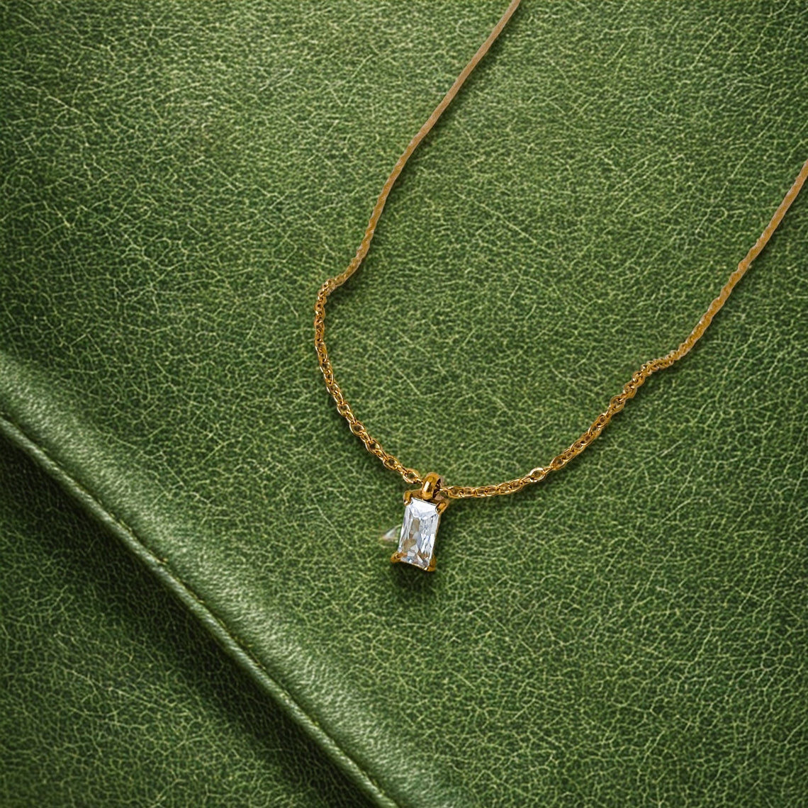 Rectangular Zirconia Necklace - Gold