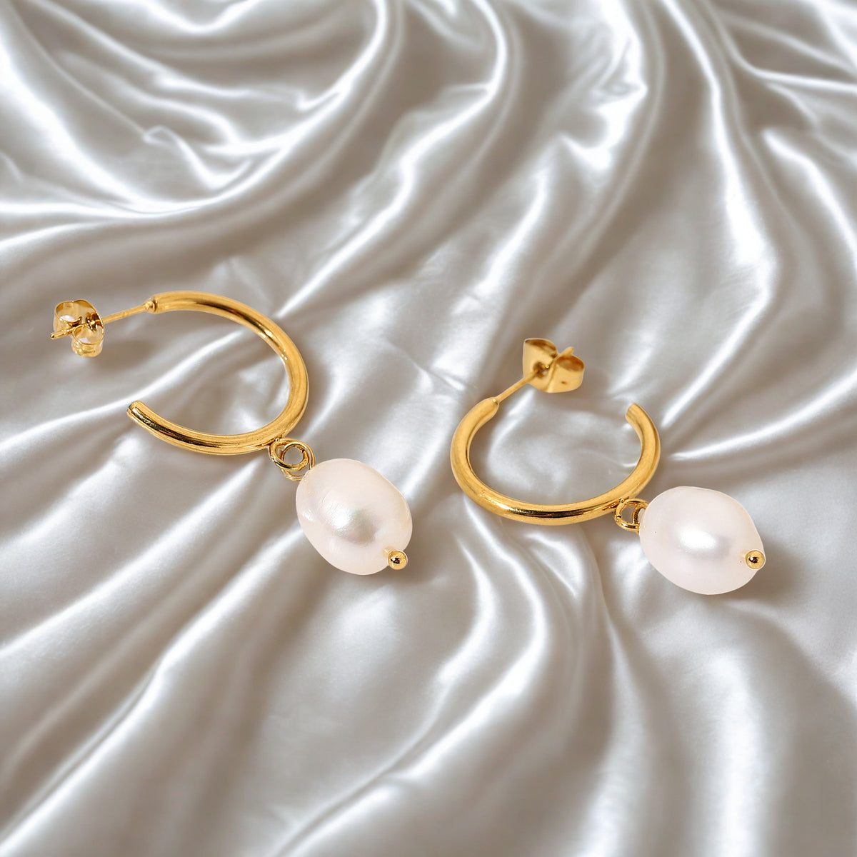 Freshwater Pearl Drop Earrings