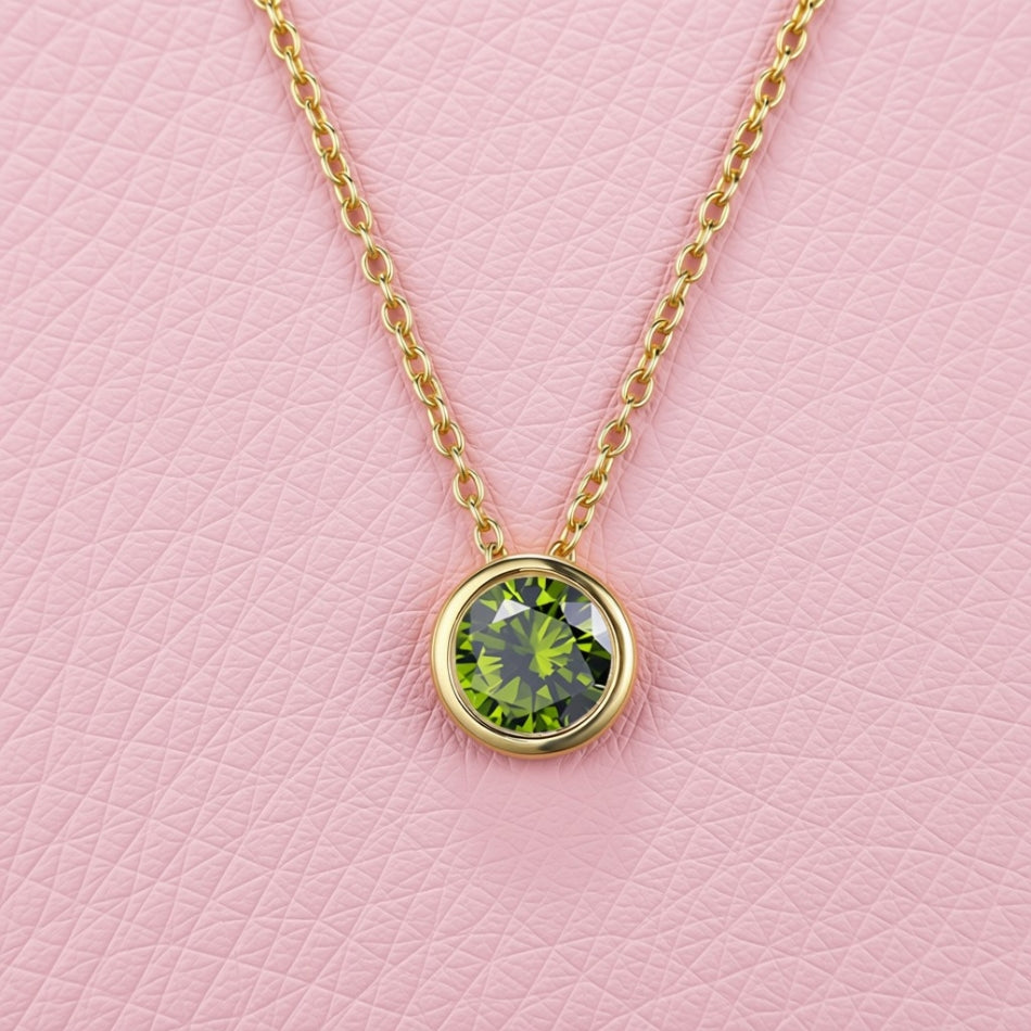 Collier Péridot / Août (Vert Clair) avec une chaîne en or