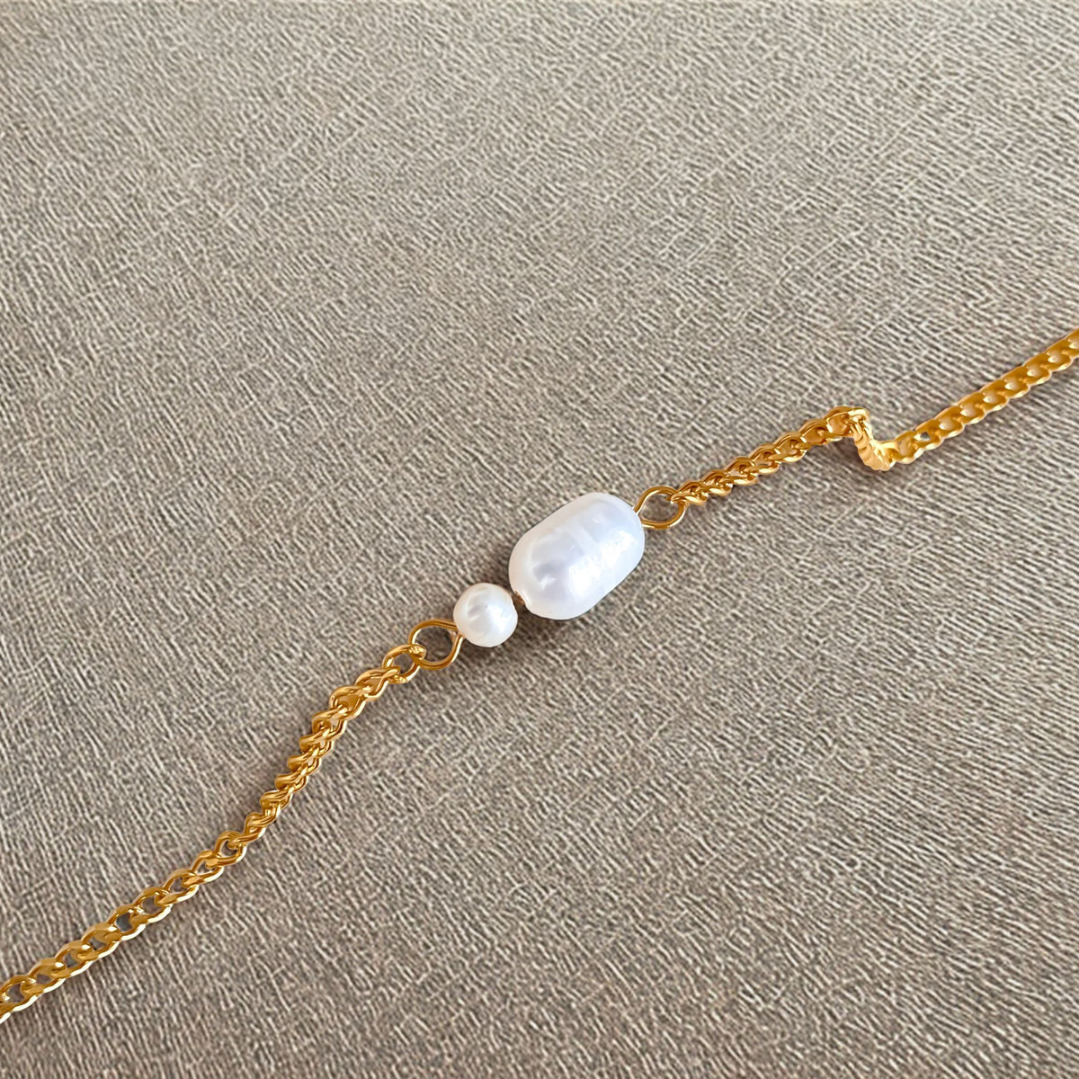Freshwater Pearl Bracelet - Gold