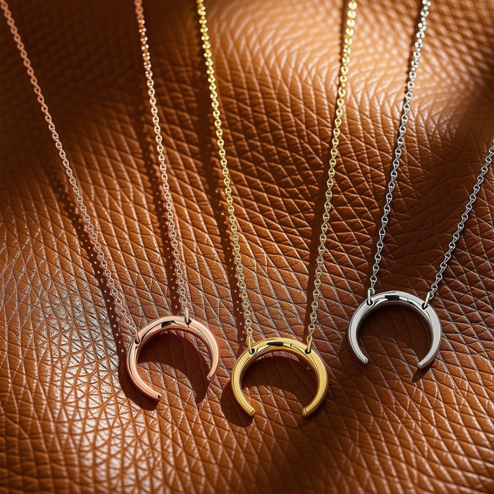 Geometric Horn Pendant Necklace - 14K Gold