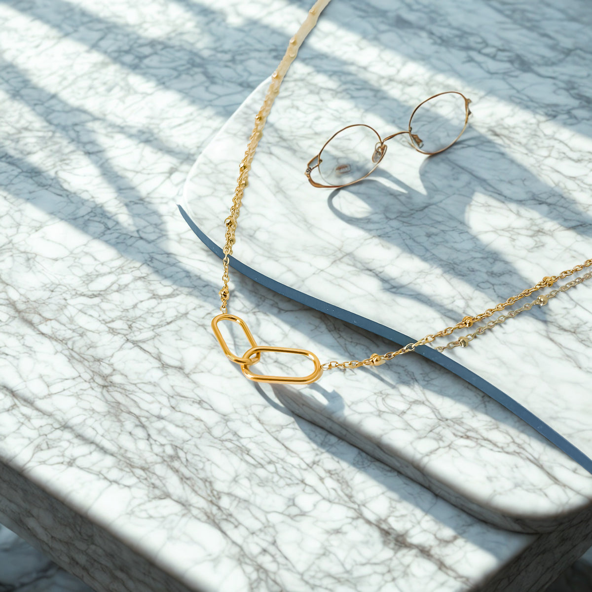 Link Infinity Necklace - Gold