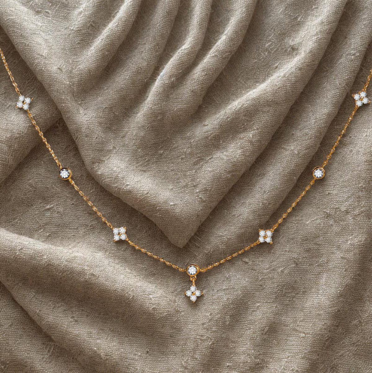 Cubic Zircon Heart Pendant Necklace with Gold Plated Chain